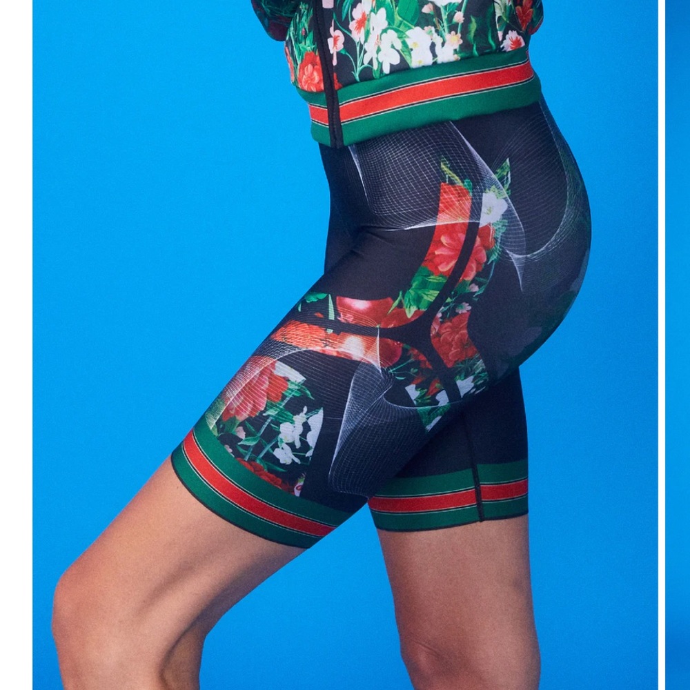 Ultracor floral eclipse shorts xs Gucci pattern